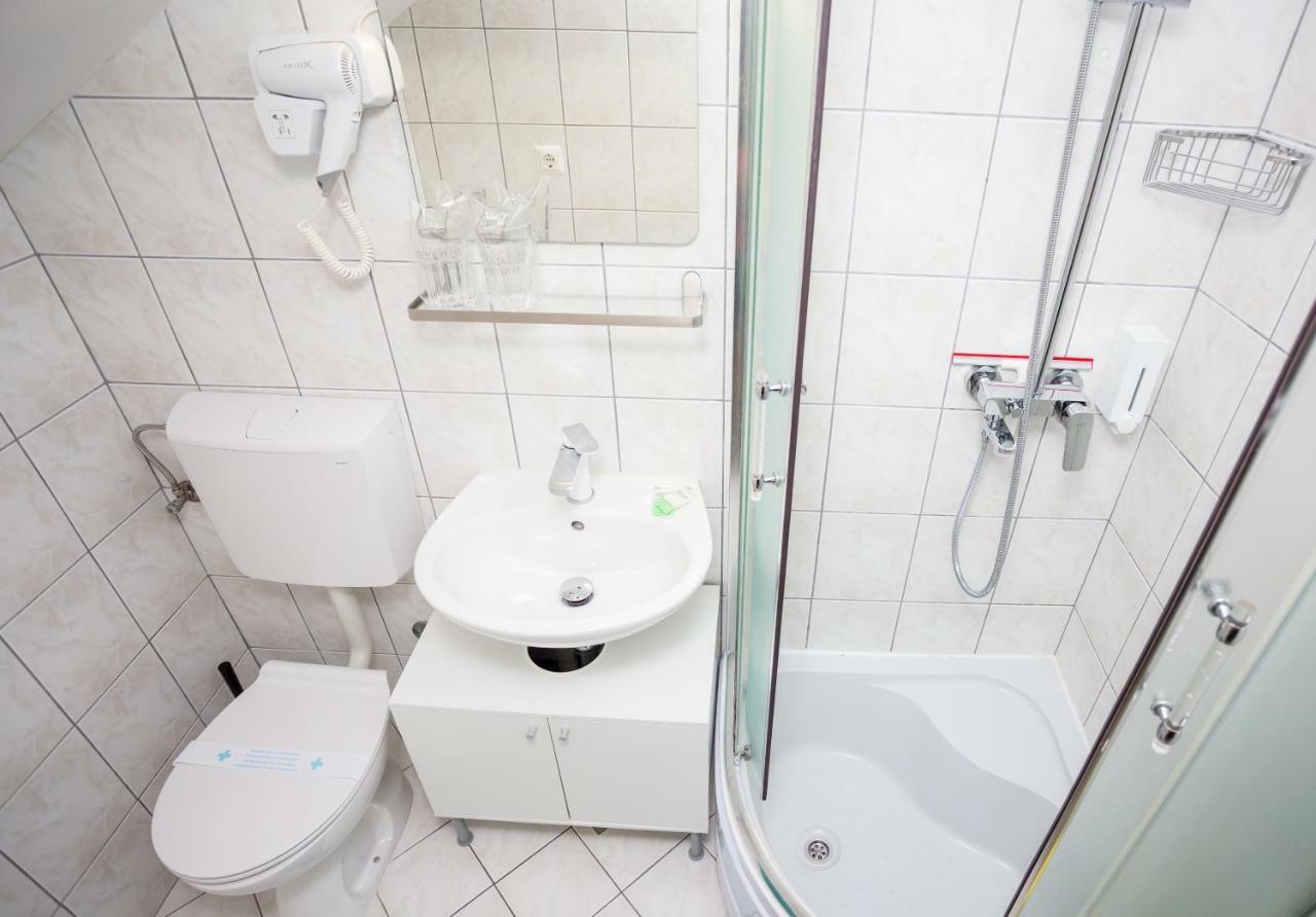 Mima'S Rooms Omiš Zewnętrze zdjęcie